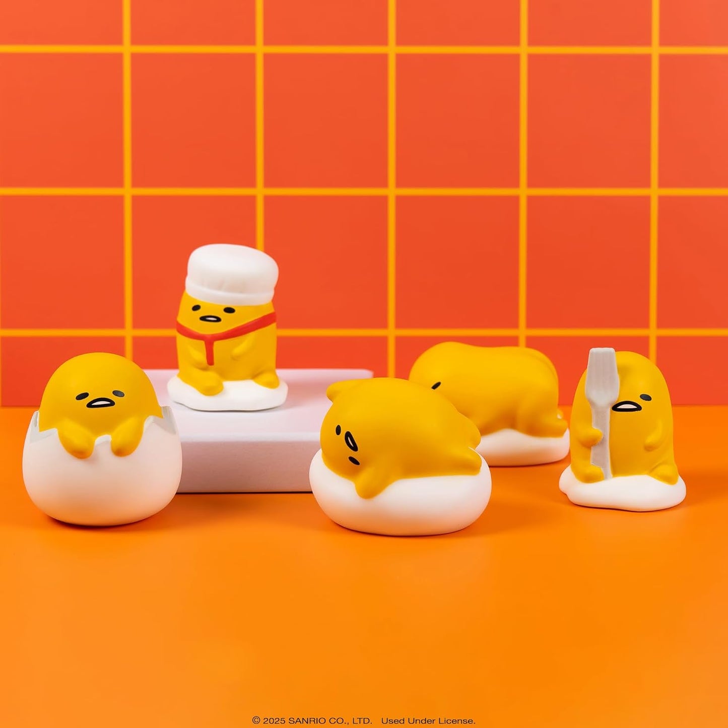 Sanrio Gudetama Lazy Egg Series 2 Squishy Capsule - Water-Filled Stress Relief Toy, Mystery Blind Capsule, Ideal for Birthdays, Party Favors, and Gift Baskets